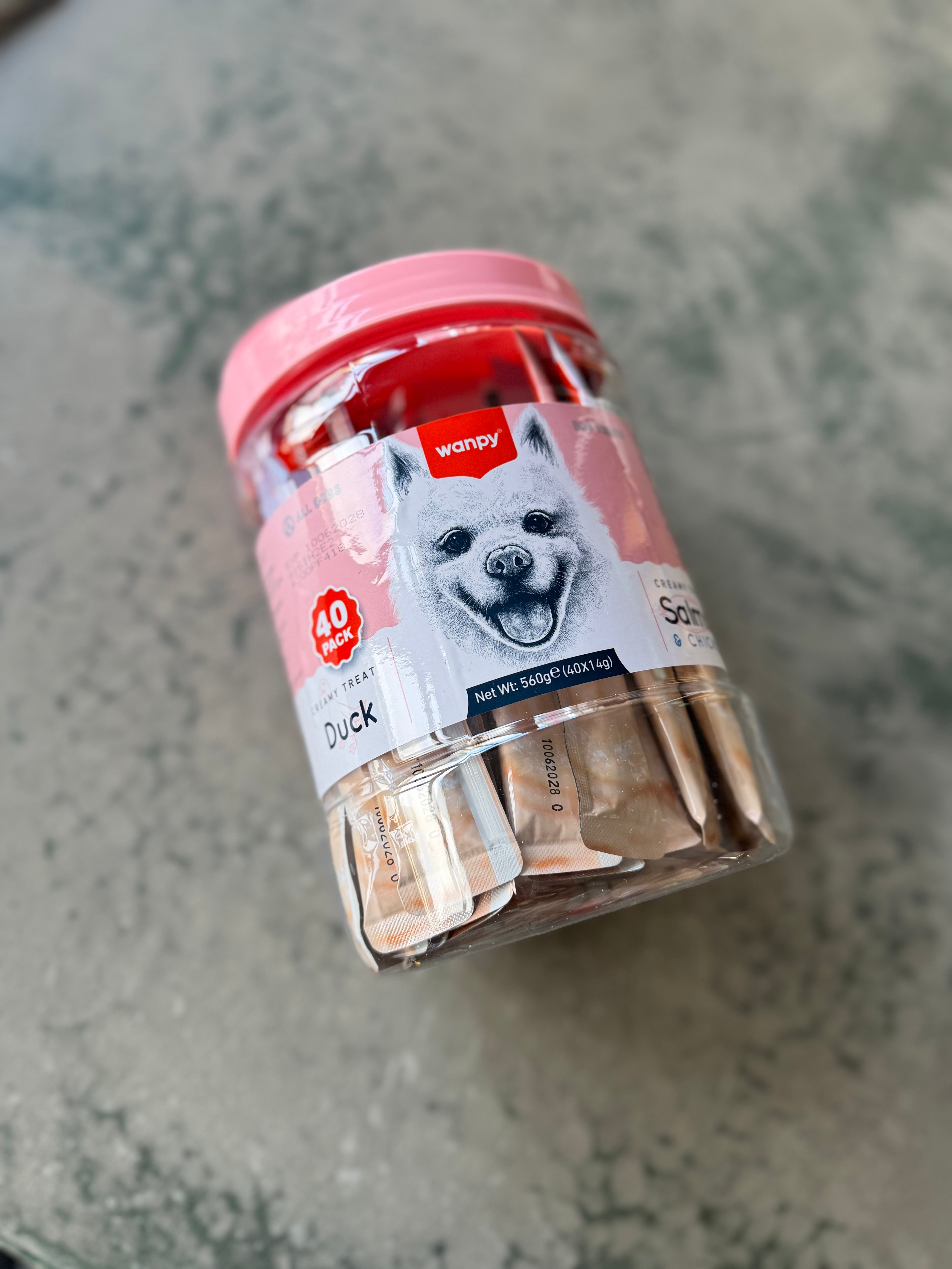 Wanpy Dog 40 Pack Creamy Lickable Treat - Salmon & duck 560g