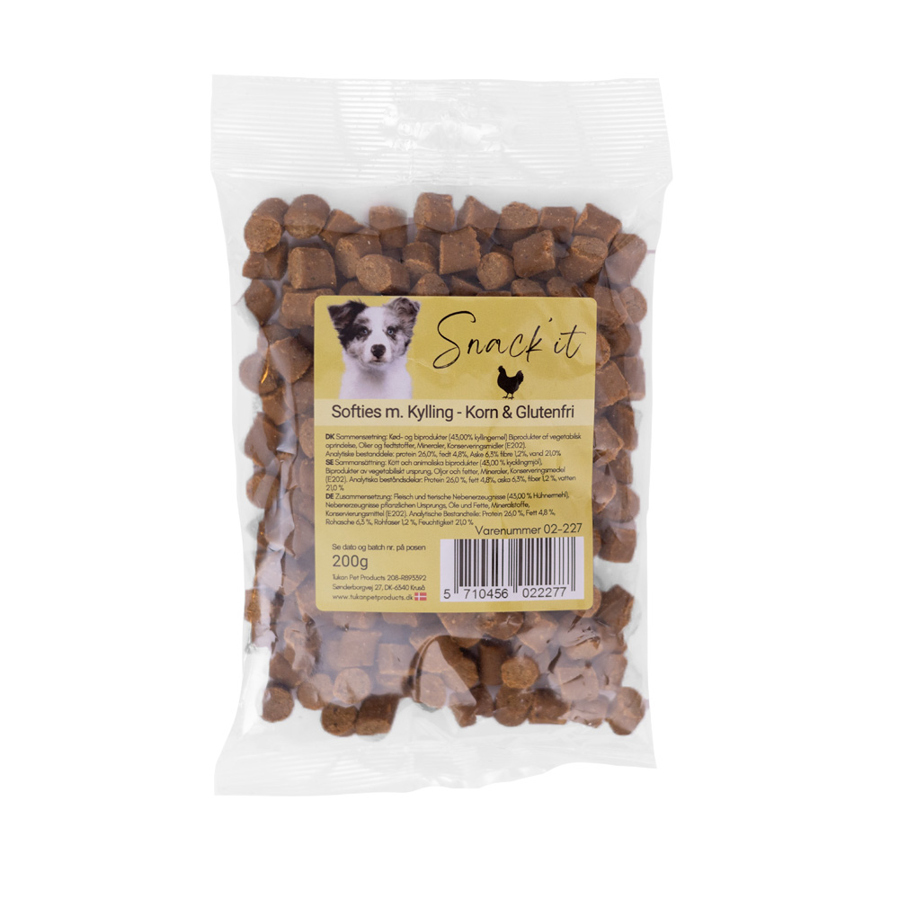 Bløde hundegodbidder med kylling. Korn- og glutenfri softies der er perfekte som træningsgodbidder til hvalpe, voksne og seniorhunde. Pose med 200g.