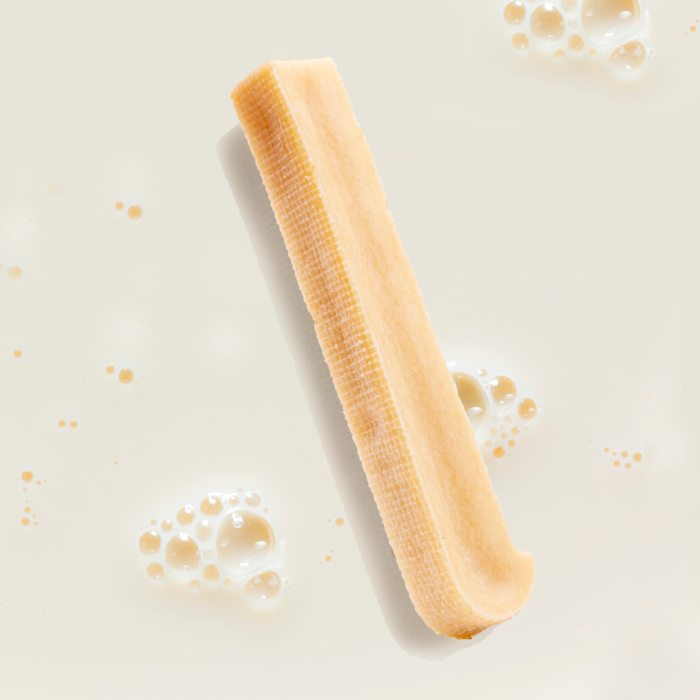 Langtidsholdbar og glutenfri oste-snack til hunde. Yaki Original XL giver lang tyggetid, reducerer stress, forebygger plak og tandsten. Produceret i Europa.